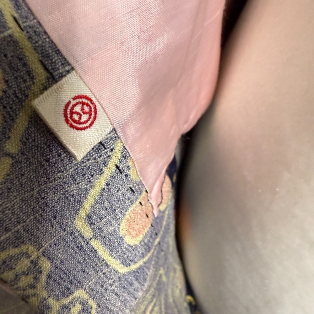 Vintage Japanese Haori Kimono Jacket Navy Blue Floral Medallion Pink Silk Lining - Picture 3 of 8